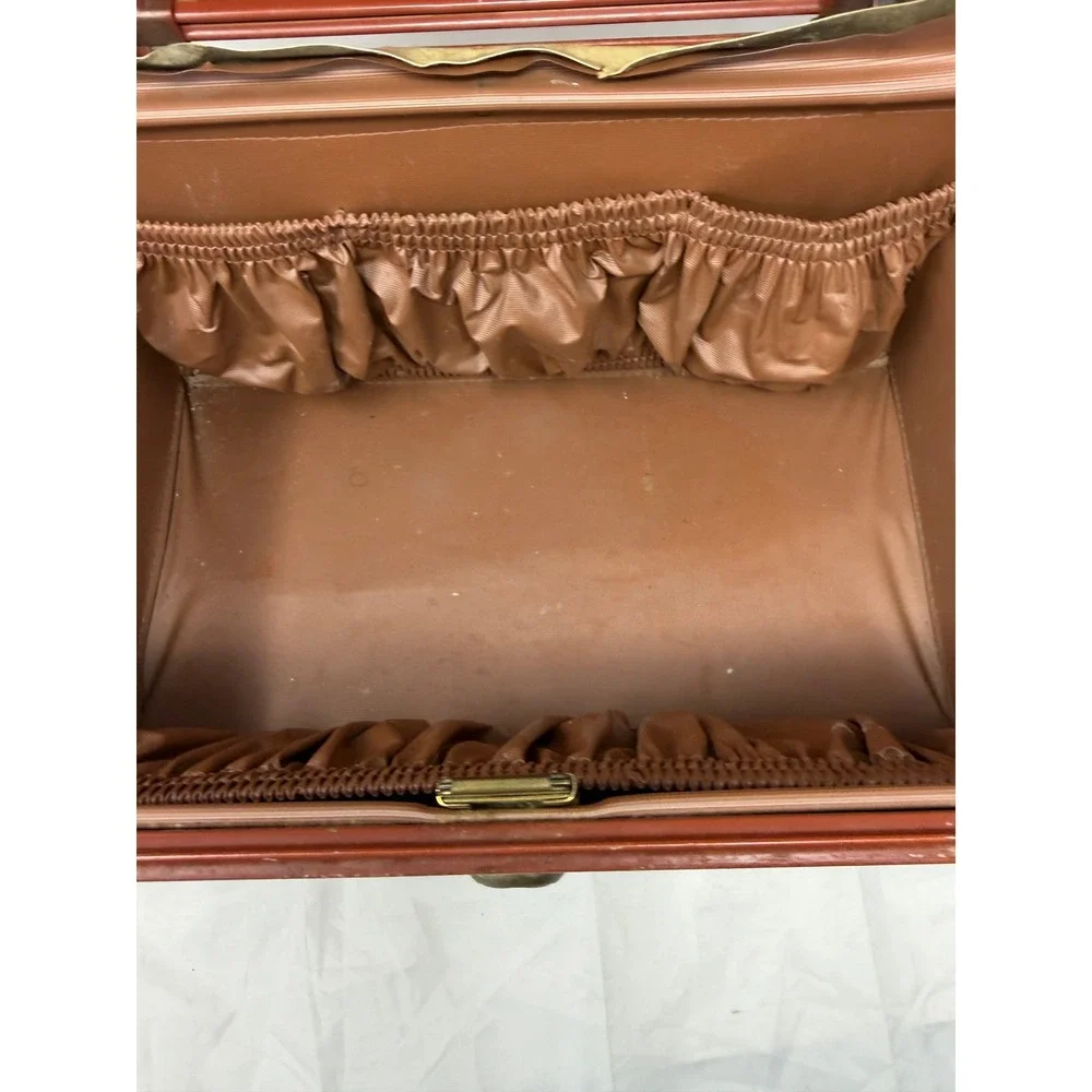 N/A vintage samsonite